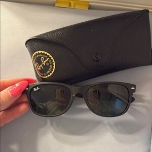 Ray-Ban Black Sunglasses with Case